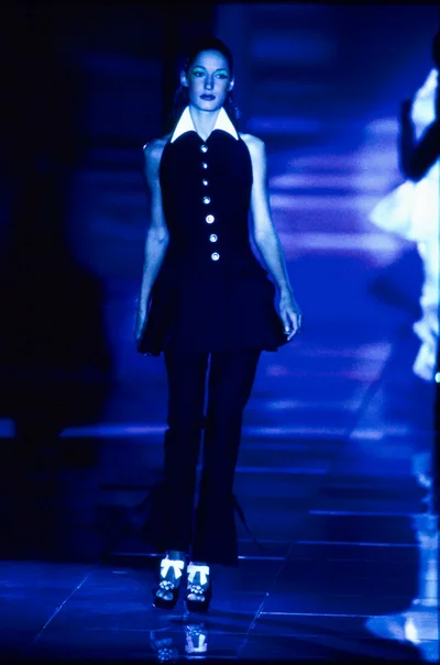 Look 17